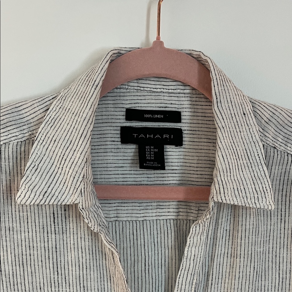 Woman’s TAHARI 100% Linen Buttoned Down Shirt.   White with Black Pinstripes.